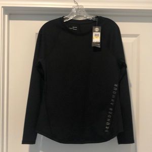 New with tags - fitted UnderArmour cold gear l